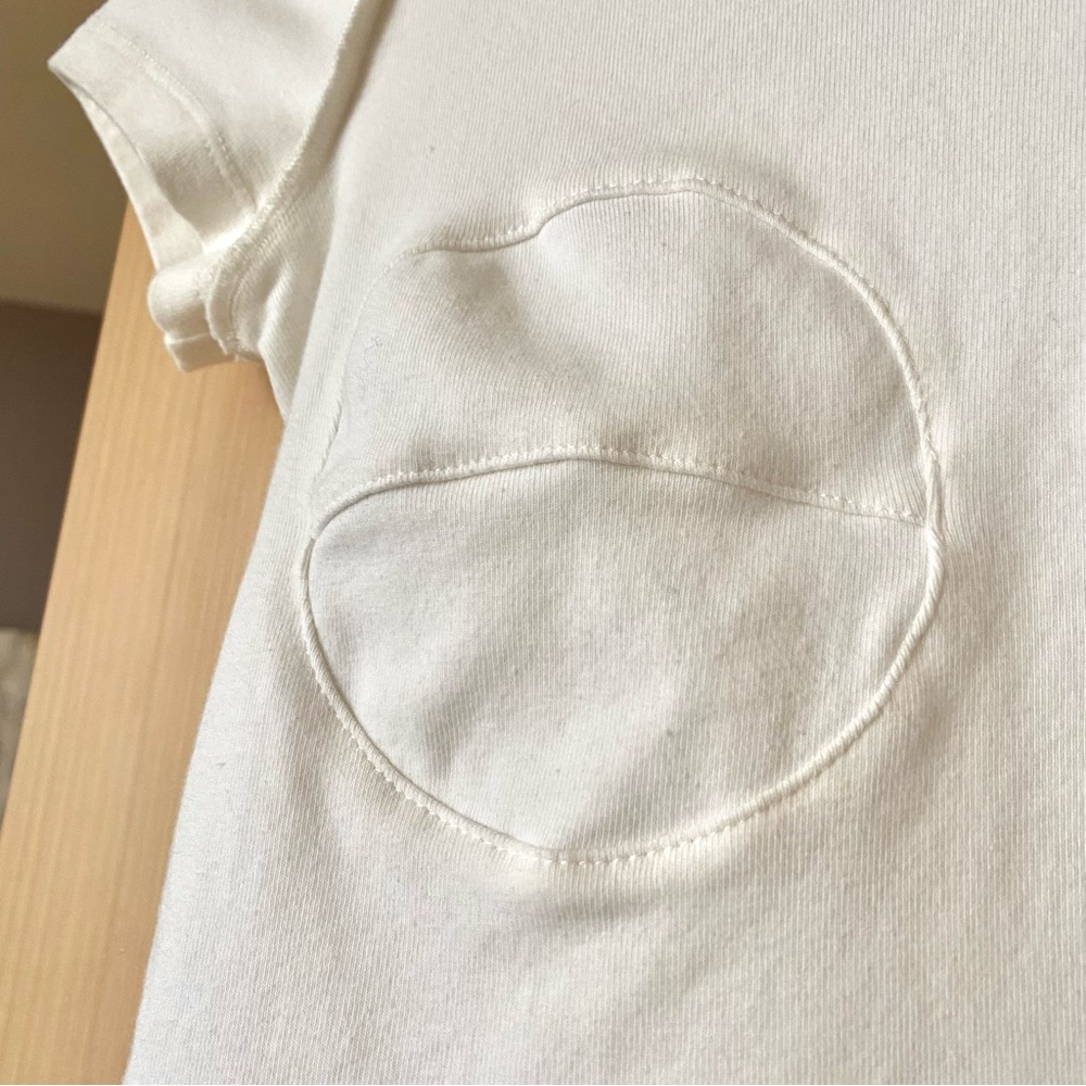Orseund Iris circle bust tee - Picture 6 of 12